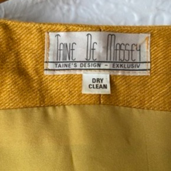 Mustard Yellow Taine de Massey Crop Blazer with Black Accents - Size M - Picture 2 of 3
